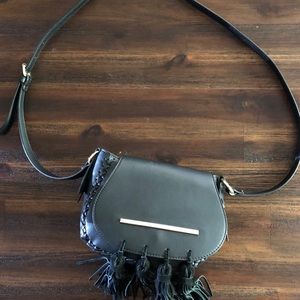 Steve Madden small black purse